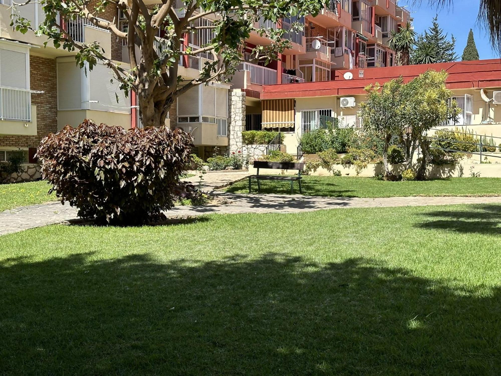 Estudio Agata Con Piscina A 800M De La Playa Benalmadena Ngoại thất bức ảnh